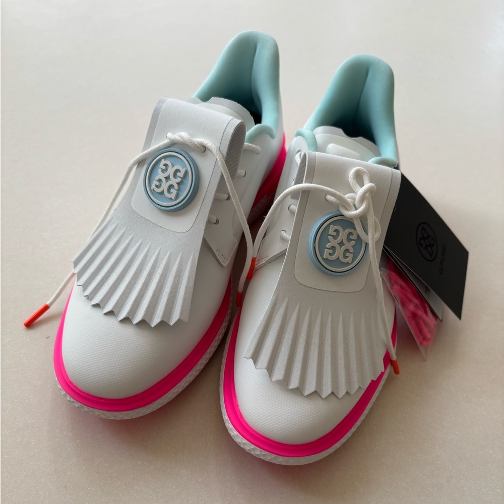 G/Fore woman’s Gallivan Kiltie golf shoes